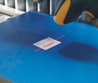 Máy Khoan Ngang CNC Định Vị Hồng Ngoại: Tốc Độ và Chính Xác Tuyệt Đối Cho Gỗ 11502