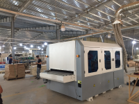 Máy Chà Nhám Chổi Thùng 8 Trục Tải Nặng 1100mm (Băng Tải Hút Chân Không) – Xử Lý Gỗ Hoàn Hảo 11563