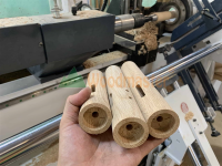 Máy Tiện Gỗ CNC 1 Trục Chà Nhám Nạp Phôi Tự Động Woodmaster: Tiết Kiệm Nhân Công Tối Đa 11620