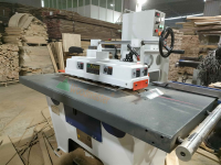 Máy Cưa Rong Ripsaw Lưỡi Dưới MJ162A Woodmaster - Hiệu Suất Vượt Trội Cho Xưởng Gỗ 13612