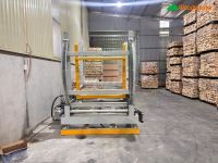 Máy lật mặt ván nguyên kiện đế xoay 180 độ WM-1325TLA Woodmaster 65701