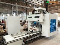 MÁY PHAY CNC 4 TRỤC 16 DAO KẸP LẬT 180 ĐỘ (6 kẹp xoay bàn 5 mét) Woodmaster 65863