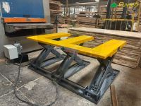 Bàn Nâng Hạ Thủy Lực Chữ E 1500kg: Tối Ưu Xếp Dỡ Phôi Gỗ Cho Xe Nâng 66279